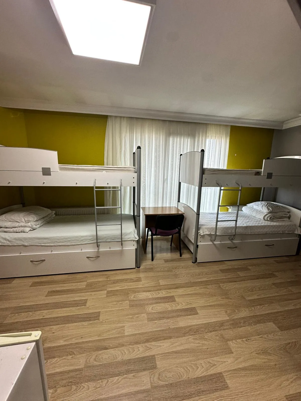 سكن طالبات كايت هانه - مطبخ مجهز