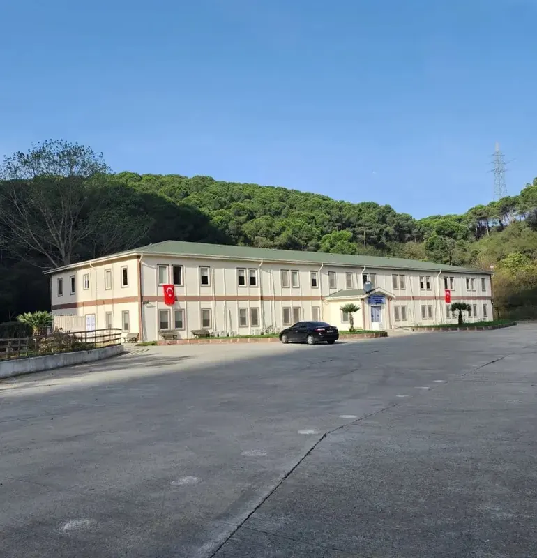 Exterior building and natural surroundings of the student residence
