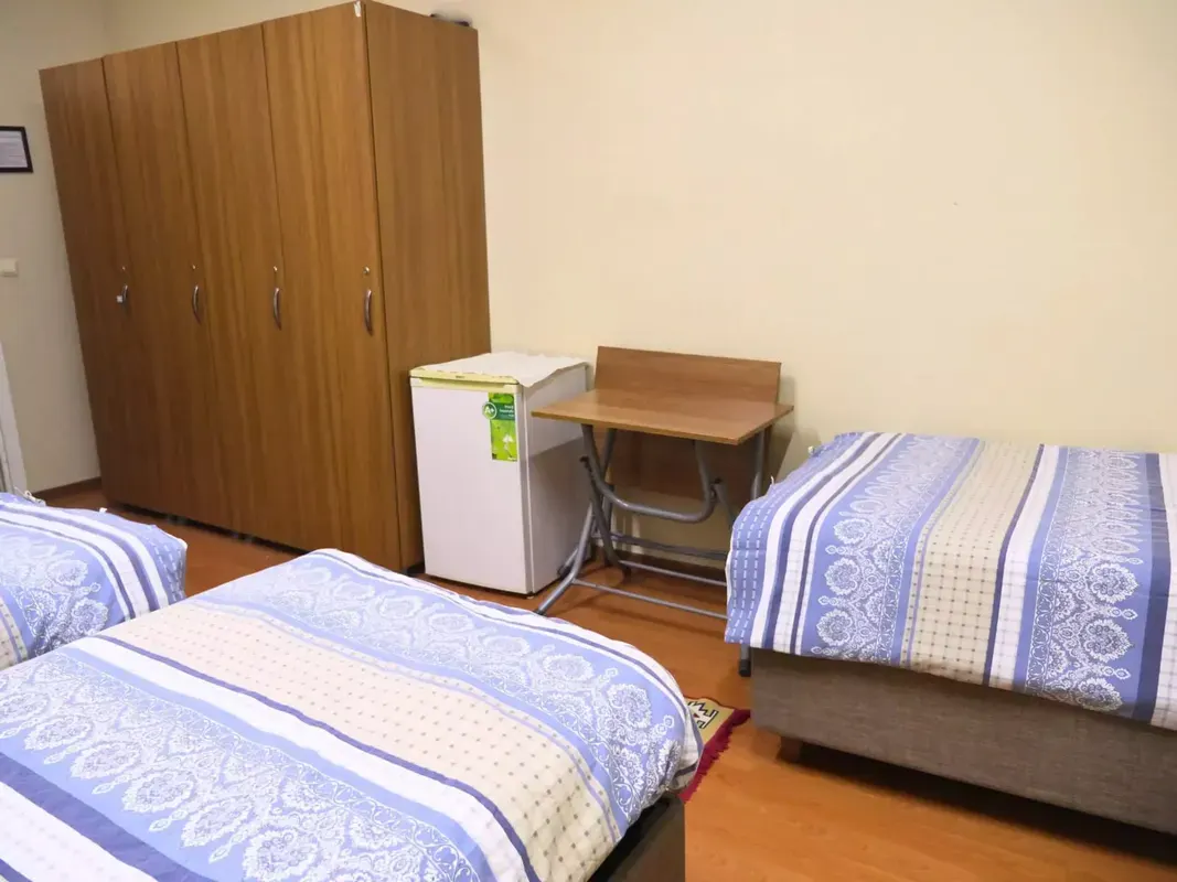 Spacious quadruple room accommodating four people fully equipped in Vatan residence